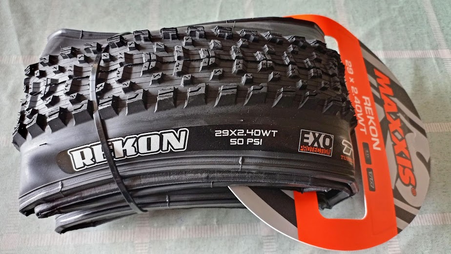 thumbnail image 2 of Maxxis Rekon M349 Tire – 29x2.60, 3CT/EXO+/TR | Aggressive Trail Tire For MTB 2 of 13